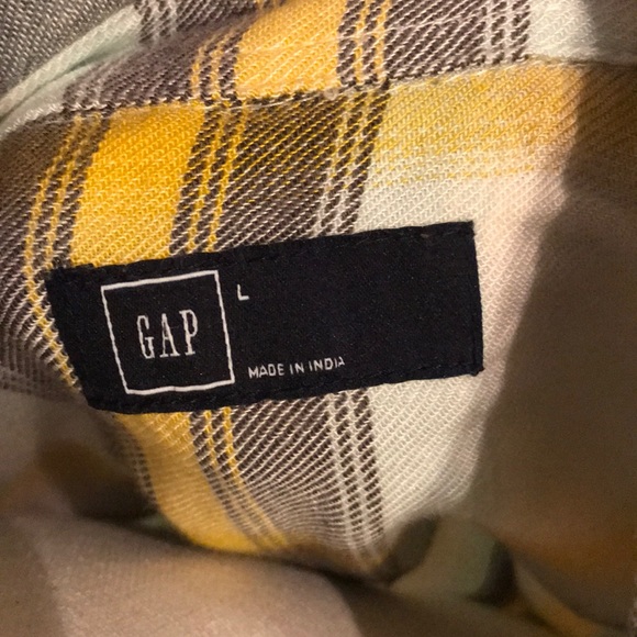 GAP LS Plaid Shirt - Picture 3 of 4